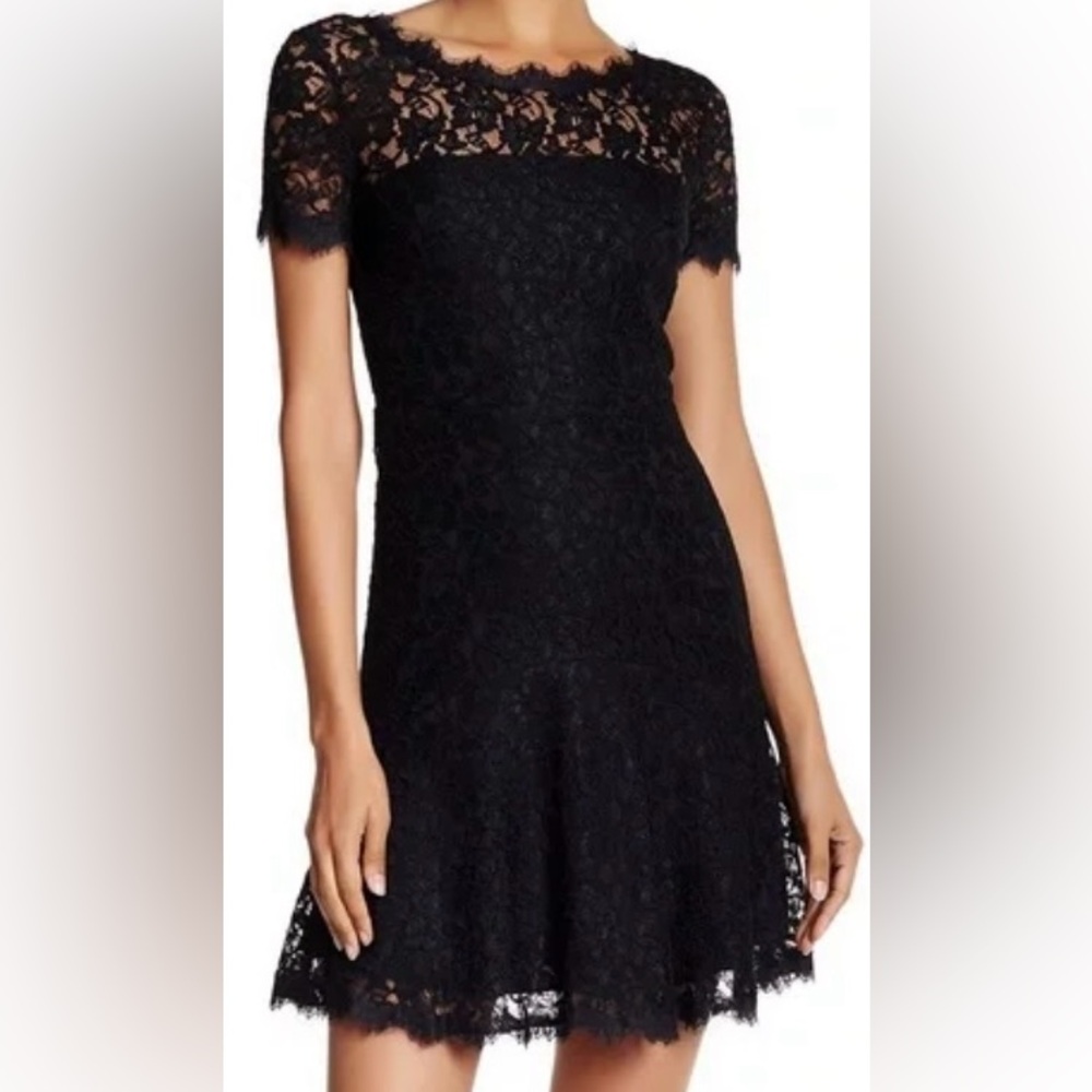 Diane von Furstenburg Dress Black Lace Lined “V” in Back New With Tags